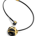 Oreillette bijoux de Novero