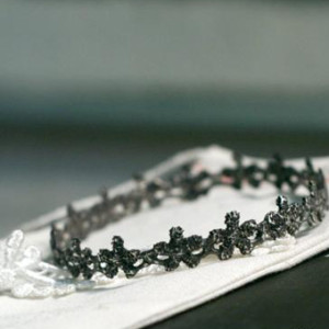 Bracelets Dentelle Fleur 24karas, de 107 à 150€ vendus séparemment