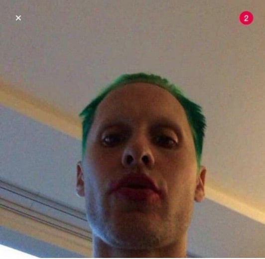 Un aperçu de Jared Leto dans son rôle de Joker.